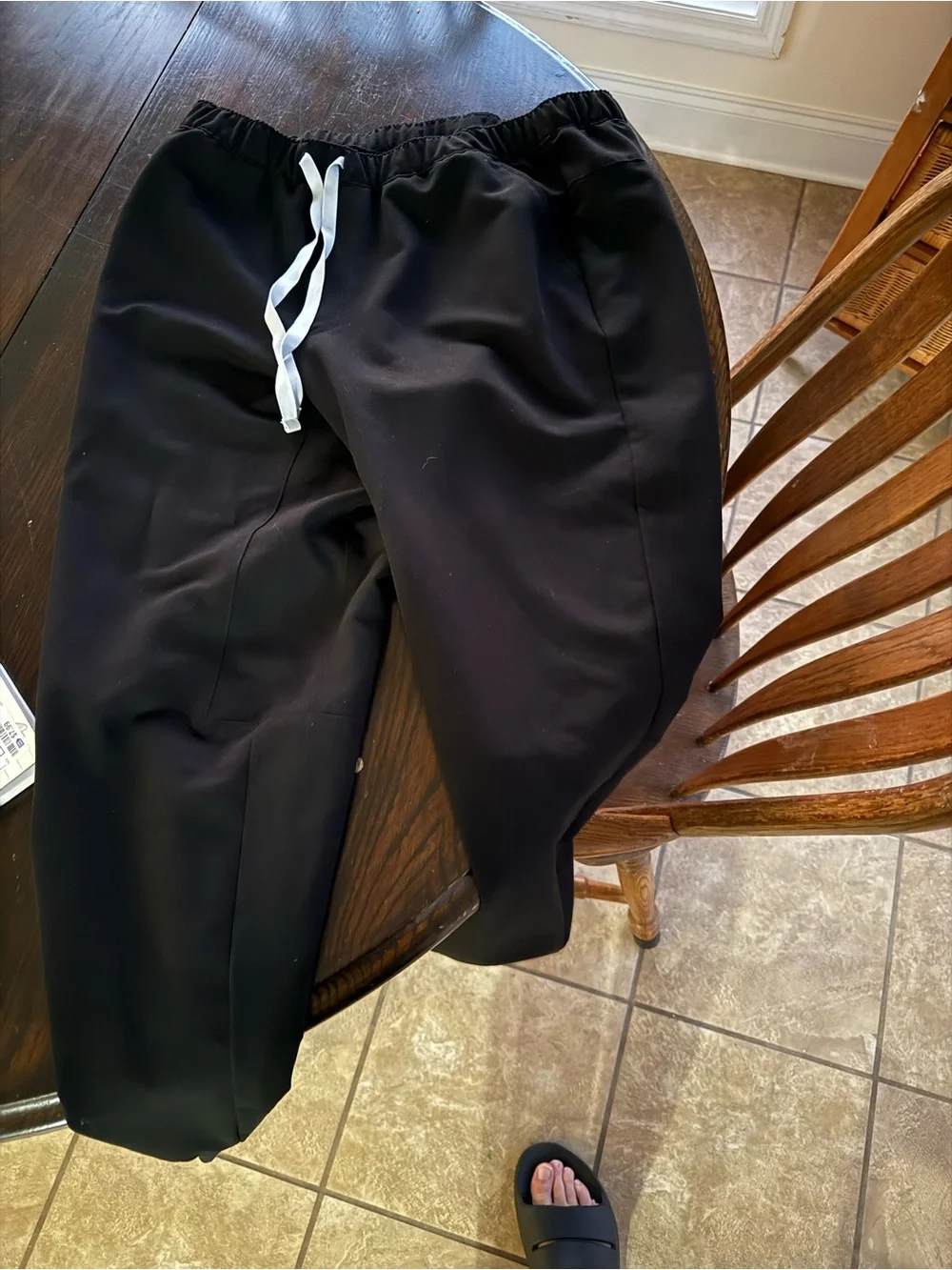 Figs Men's Black scrub jogger bottoms